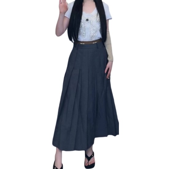 【二手精品9.9新】 Miu Miu 標誌性雙腰頭學院風百褶中長裙(腰34臀46長86)編號S554