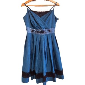 【二手精品9.9新】香奈兒（CHANEL）藍色細肩帶蕾絲洋裝(肩38胸45長93)編號S567