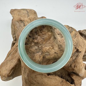 【肌容雪】天然緬甸A貨藍水翡翠平安鐲 編號379(鐲圍54.8mm#17號)