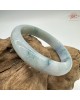【肌容雪】天然緬甸A貨飄藍花翡翠正圈手鐲 編號592(鐲圍55.7mm#17.5號)