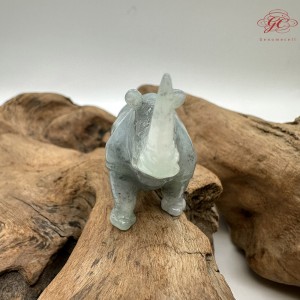 【肌容雪】天然緬甸A貨藍水翡翠飄綠花犀牛造型擺件 編號616