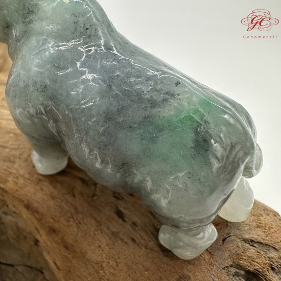 【肌容雪】天然緬甸A貨藍水翡翠飄綠花犀牛造型擺件 編號616