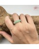 【肌容雪】天然緬甸A貨綠翡翠飄花戒圈 編號688(戒圍17.7mm#12號)