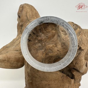【肌容雪】天然緬甸A貨星空烏雞美人條手鐲 編號853(鐲圍59mm#18.5號)
