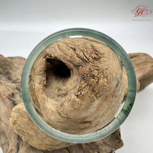 【肌容雪】天然緬甸A貨綠翡翠飄花叮噹鐲 編號1000(鐲圍60.9mm#19號)