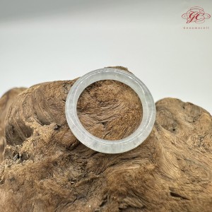 【肌容雪】天然緬甸A貨白月光翡翠戒圈 編號1053(戒圍18.6mm#15號)