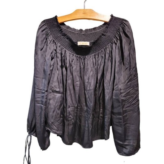 【二手精品9.9新】Chloé (蔻依) 的經典設計上衣(肩38胸56長52)編號S439