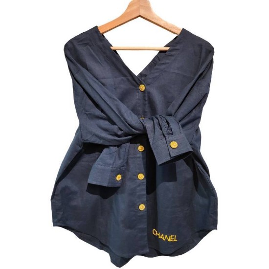 【二手精品9.9新】香奈兒 (CHANEL)經典法式慵懶風格 V 領長袖襯衫(肩56胸58長72袖長48)編號S446