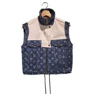 【二手精品9.9新】Louis Vuitton（路易威登） 經典的 Monogram 滿版老花拼接拼色牛仔無袖背心夾克(肩42胸48長56 )編號S501