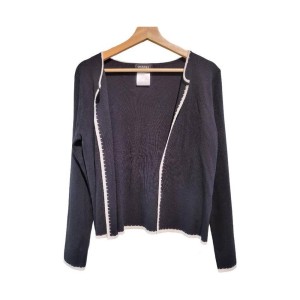 【二手精品9.9新】CHANEL 香奈兒的經典小香風滾邊針織開衫(肩38胸50長54袖長60)S509