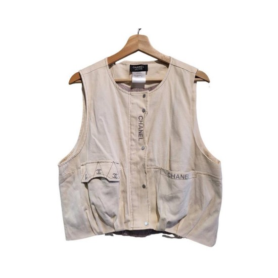 【二手精品9.9新】 Chanel（香奈兒）Uniform 系列工裝拉鍊口袋背心(肩38胸58長53)編號S525
